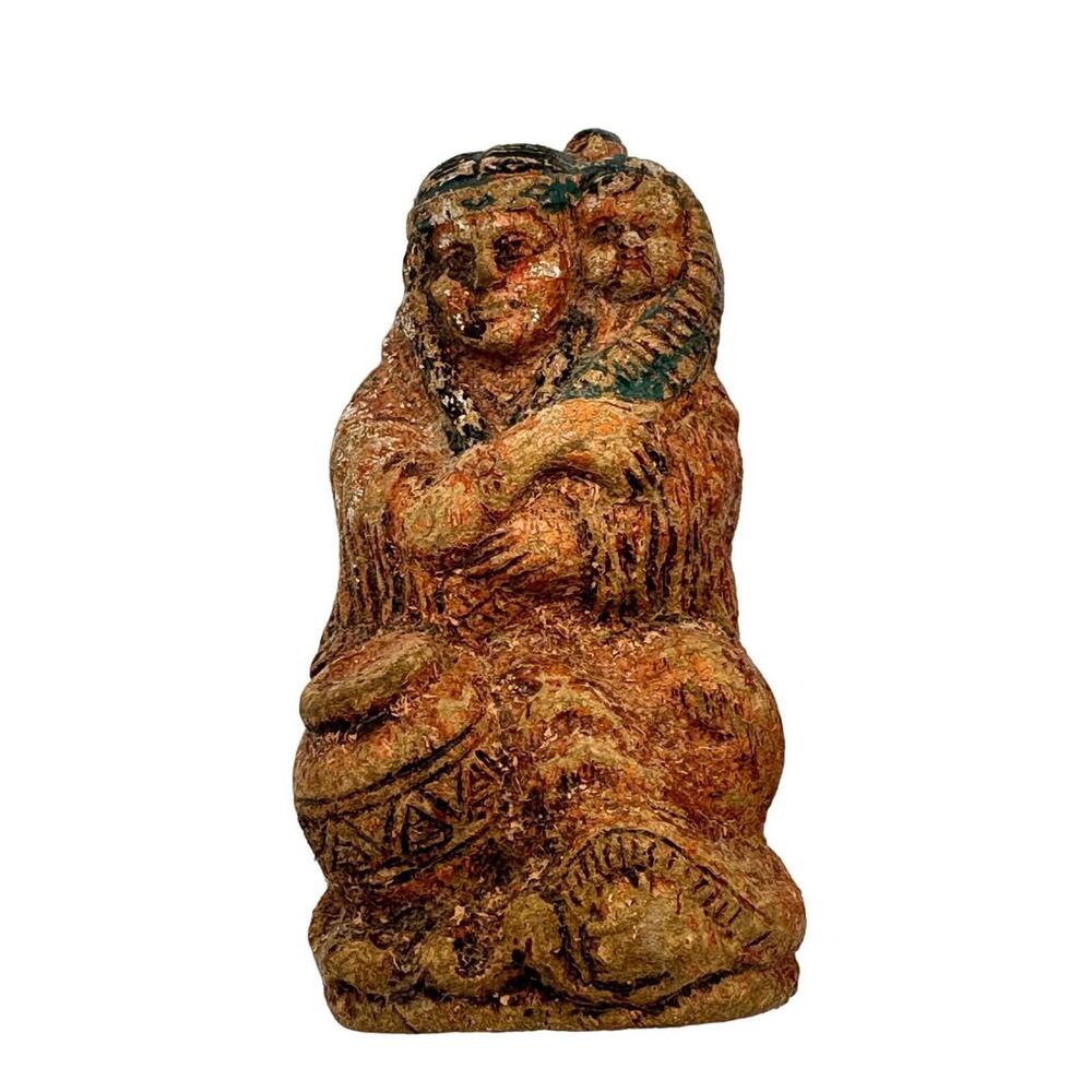 Vintage Native American Salt & Pepper Shakers Wood 1940's Souvenir Collectible - Picture 8 of 11